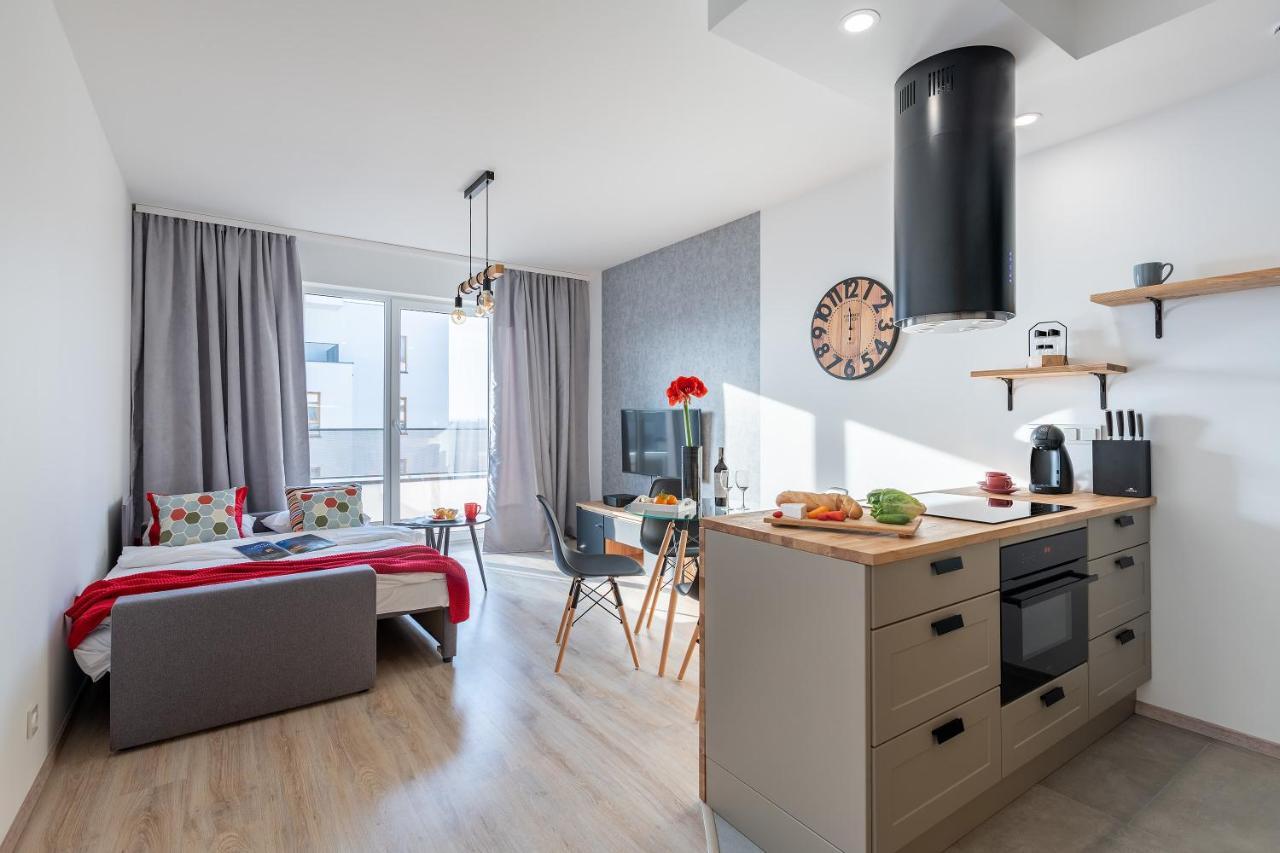 P&O Serviced Apartments Group Komputerowa Варшава Екстер'єр фото